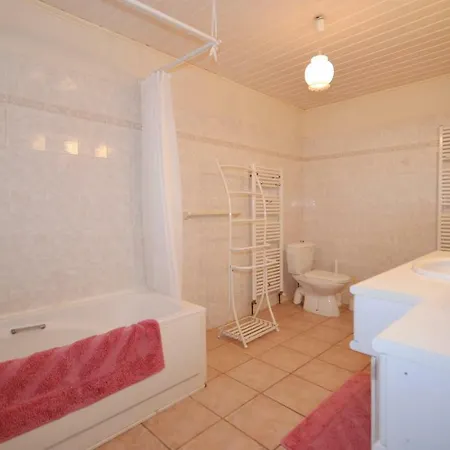 Prázdninový dům Pet Friendly In Montagnac (Herault)